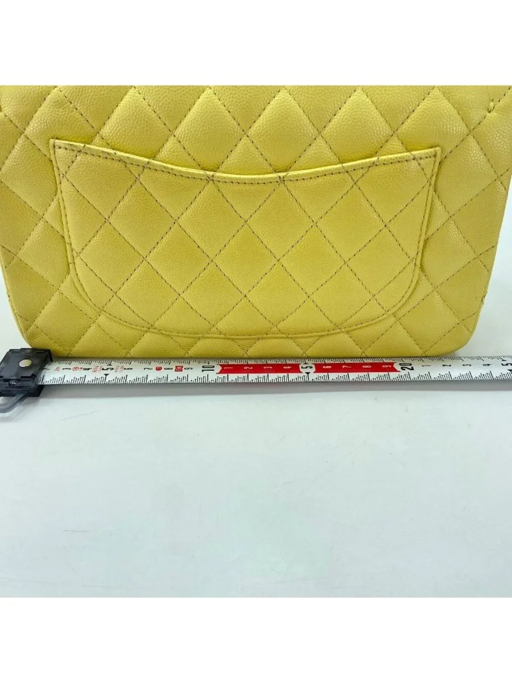 Chanel Shoulder Bag Quilted 23